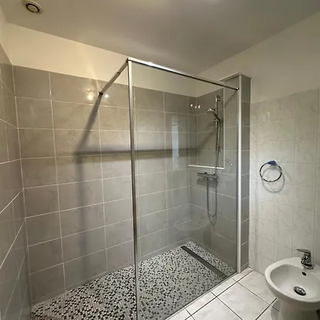 Maisonnette T2 Proximite De La Tarnos