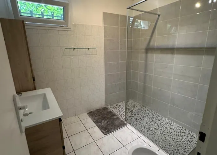 Maisonnette T2 Proximite De La